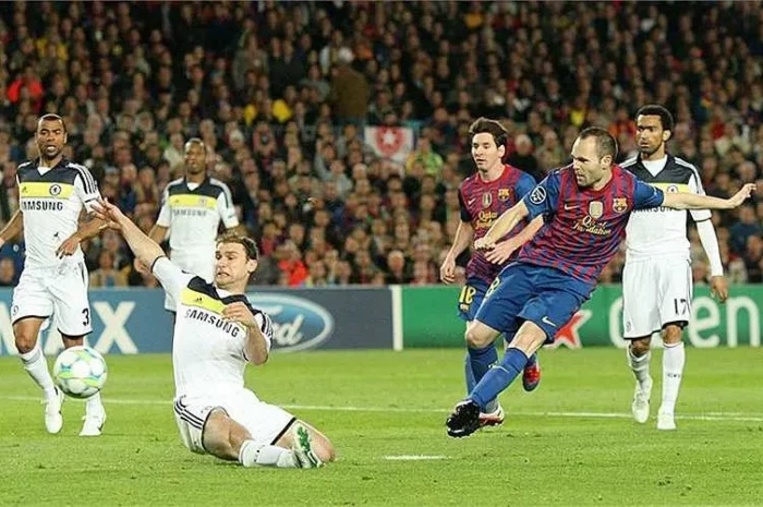 Chiến thuật tiki taka là gì và đỉnh cao triết lý kiểm soát bóng?